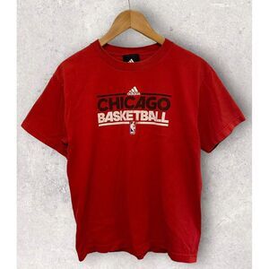 Adidas Chicago Basketball Women's‎ Graphic T Shirt Red Size XL